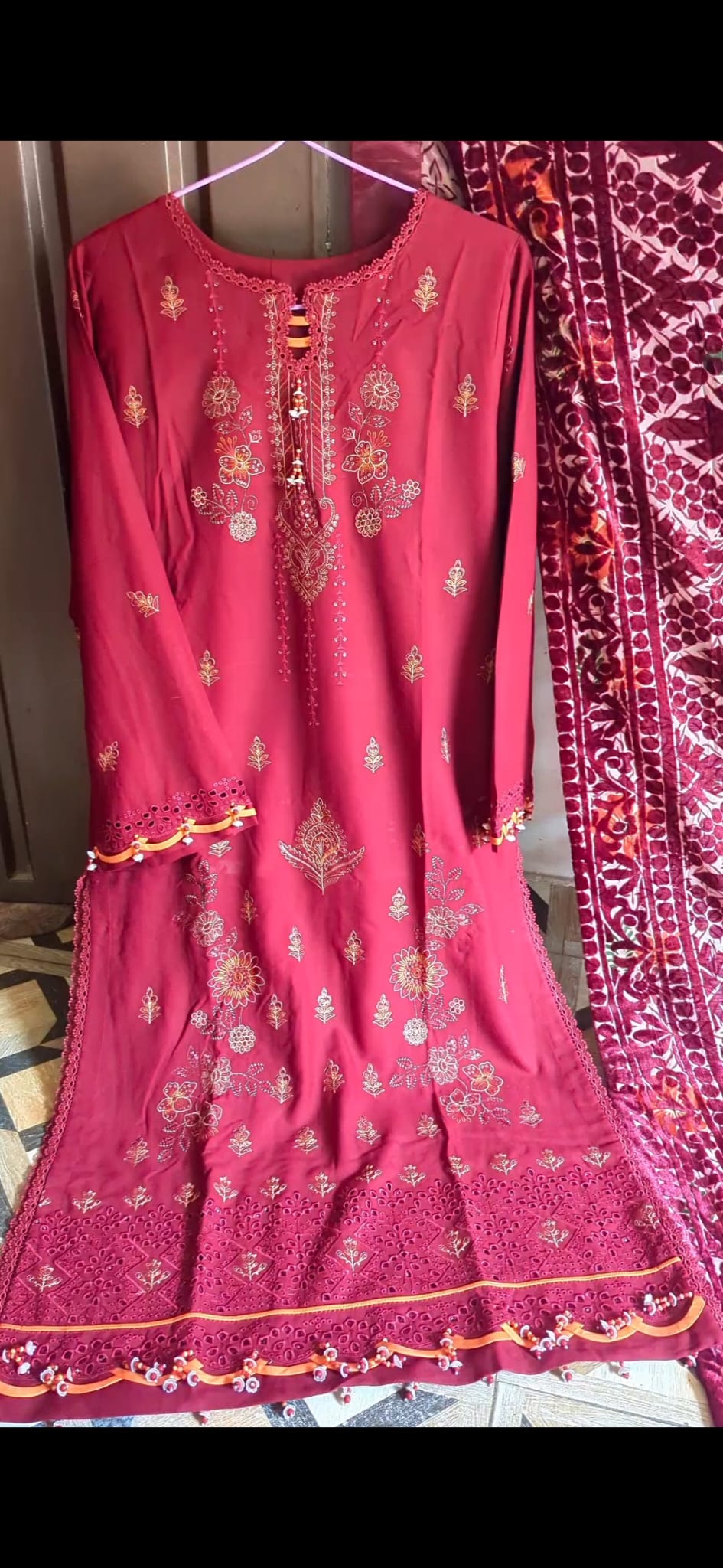 Winter Collection Dhanak Stitch 3Pc Suite with Palachi shawl