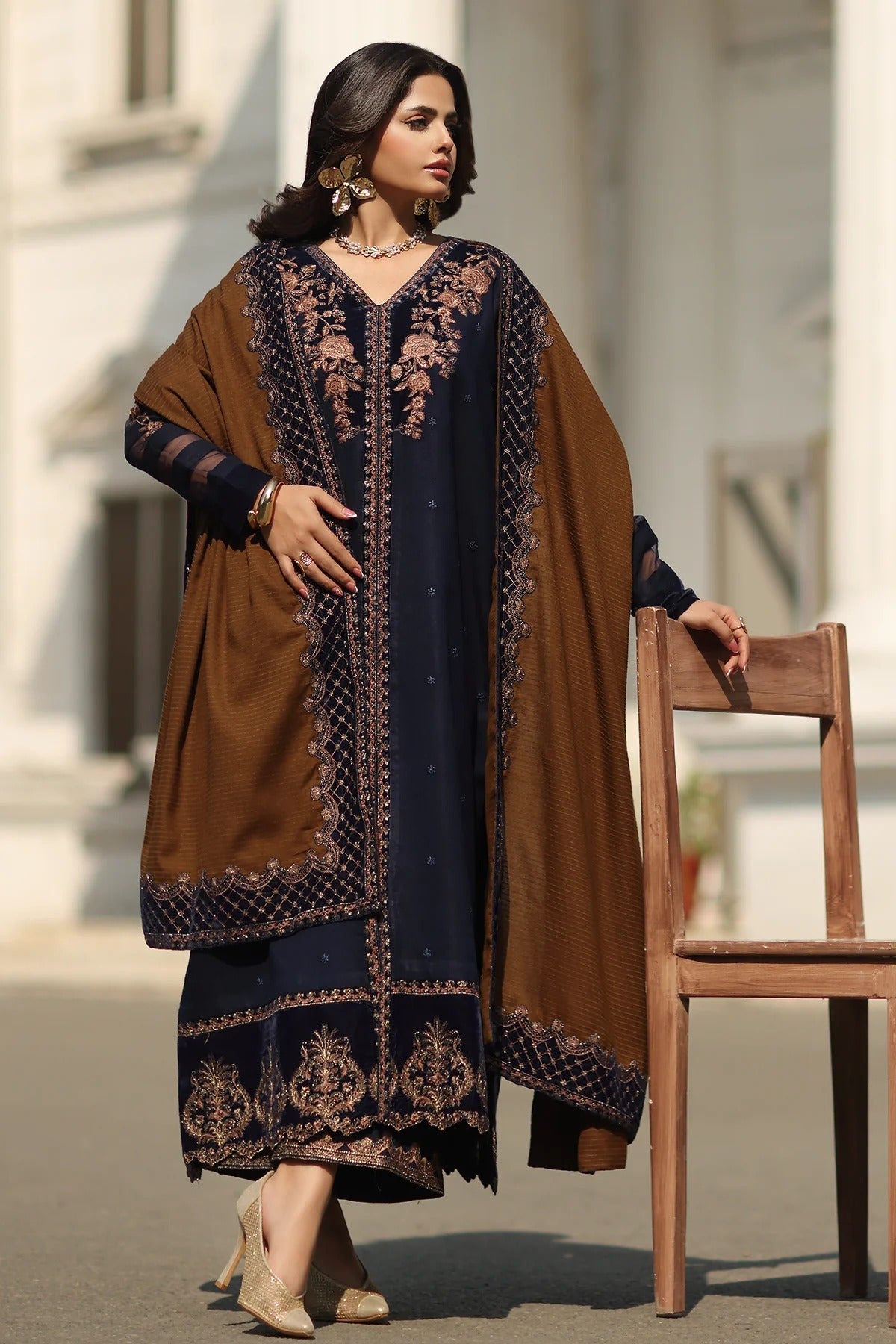 CHARIZMA SIGNATURE VOL 1 WINTER 2025-3-PC Stitched Peach Leather with Velvet CSW5-01