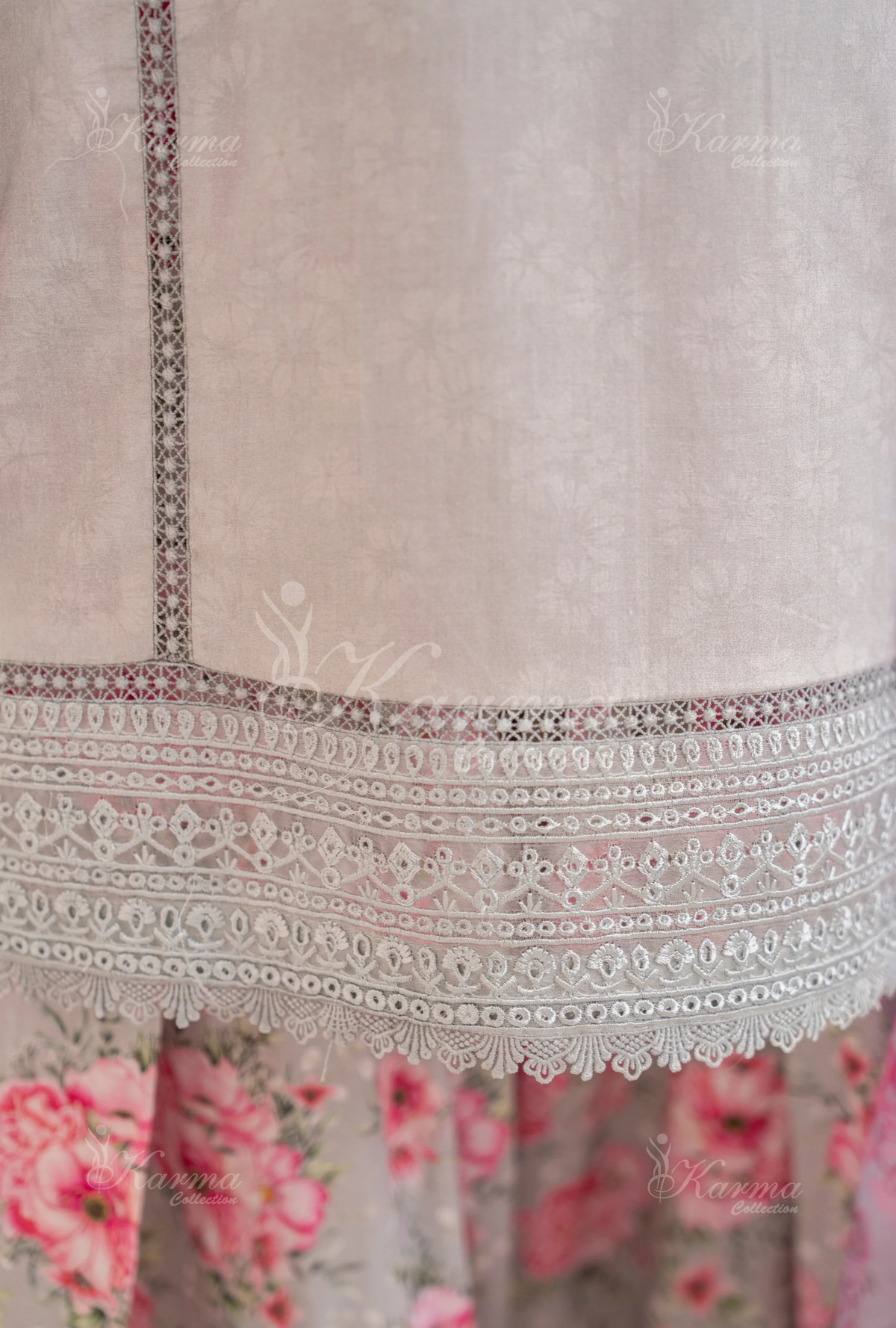 Winter Luxury 3 Piece Embroidered Mishaal Karma CollectionCLOUD SKU:KC-1539