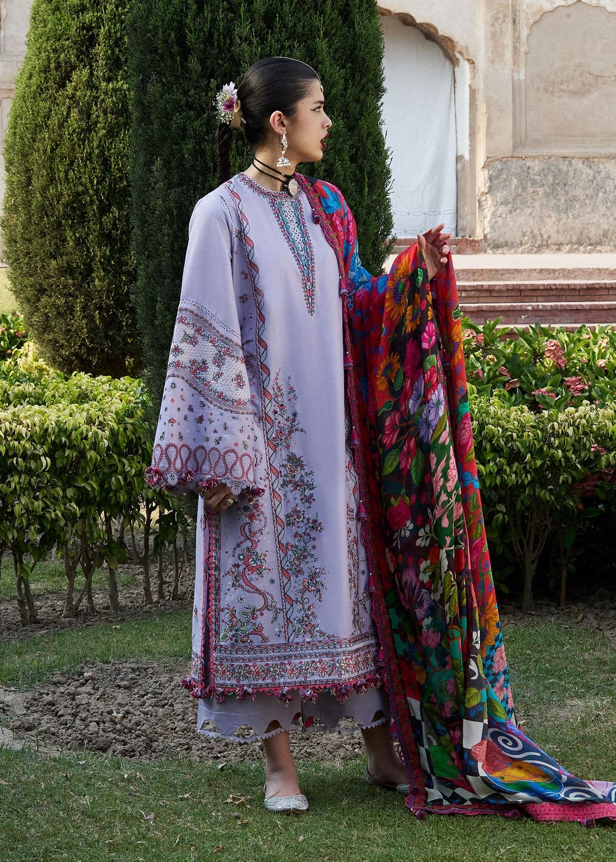 Hussain Rehar Nirmal SS 25 – Inaya - STITCHED