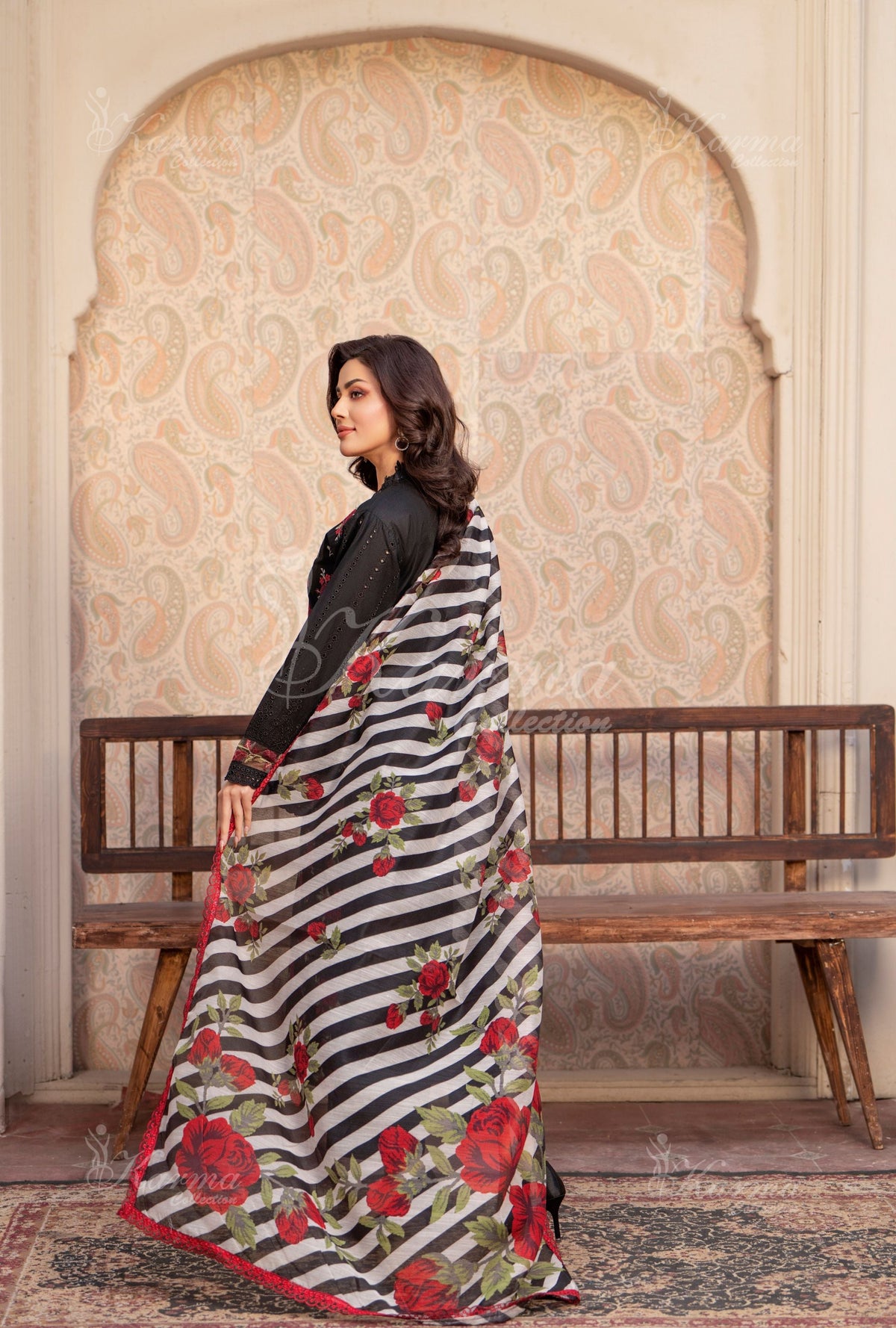 Karma Collection Black-1420