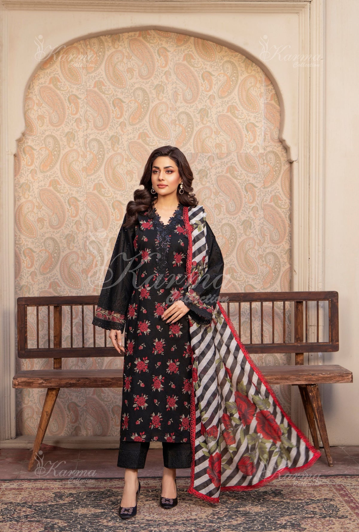 Karma Collection Black-1420