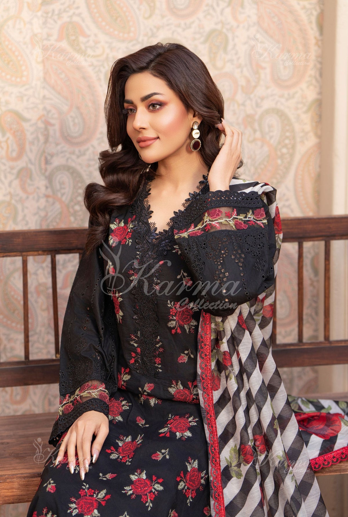 Karma Collection Black-1420