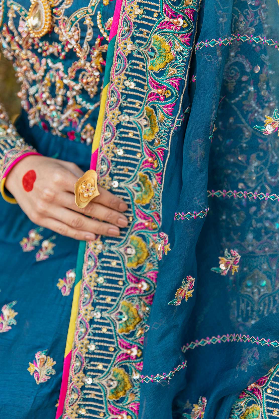 Rang PasandMotichoor