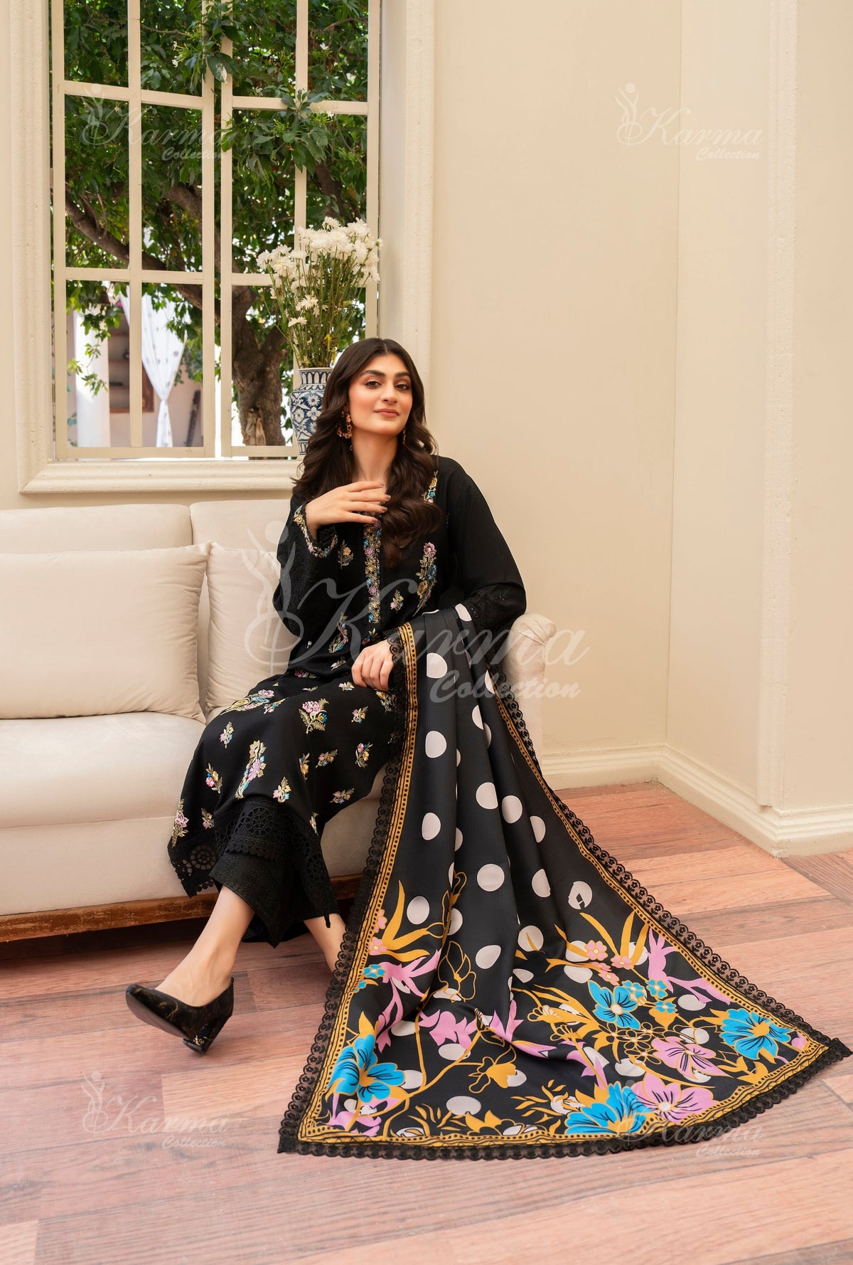 Karma Collection Winter 2024 Aangan II -1406 | JET BLACK