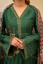 Karma Collection Winter 2024 Aangan II KC -1407 | VIRIDIS