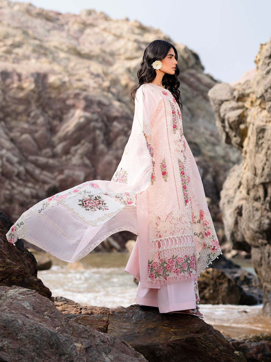 Sirene Luxury Lawn '25 | Azalea | 3 PC Luxury Lawn