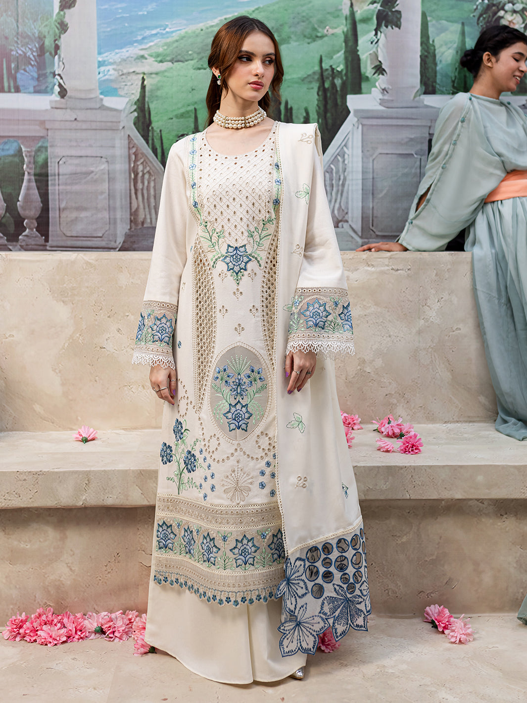 Veronica Luxury Karandi '24 CECILIA| 3 PC KARANDI