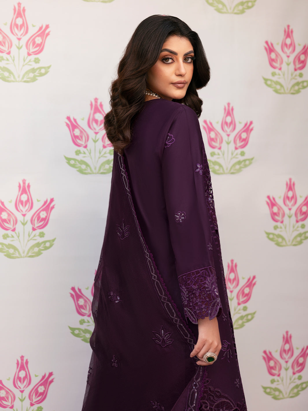 Husn e Jahan Luxury Lawn '25| Liana | 3 PC Luxury Lawn