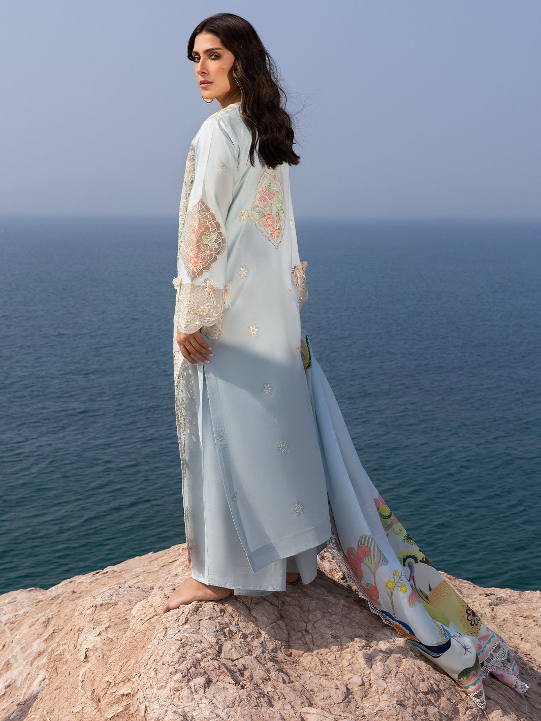 Sirene Luxury Lawn '25 | Luna | 3 PC Luxury Lawn