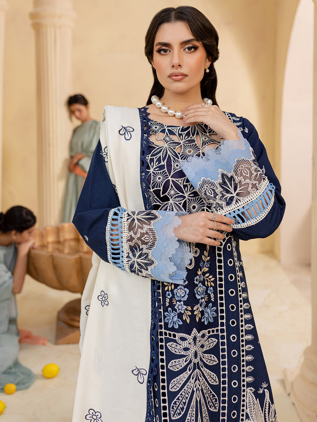 Veronica Luxury Karandi '24 MABEL| 3 PC KARANDI