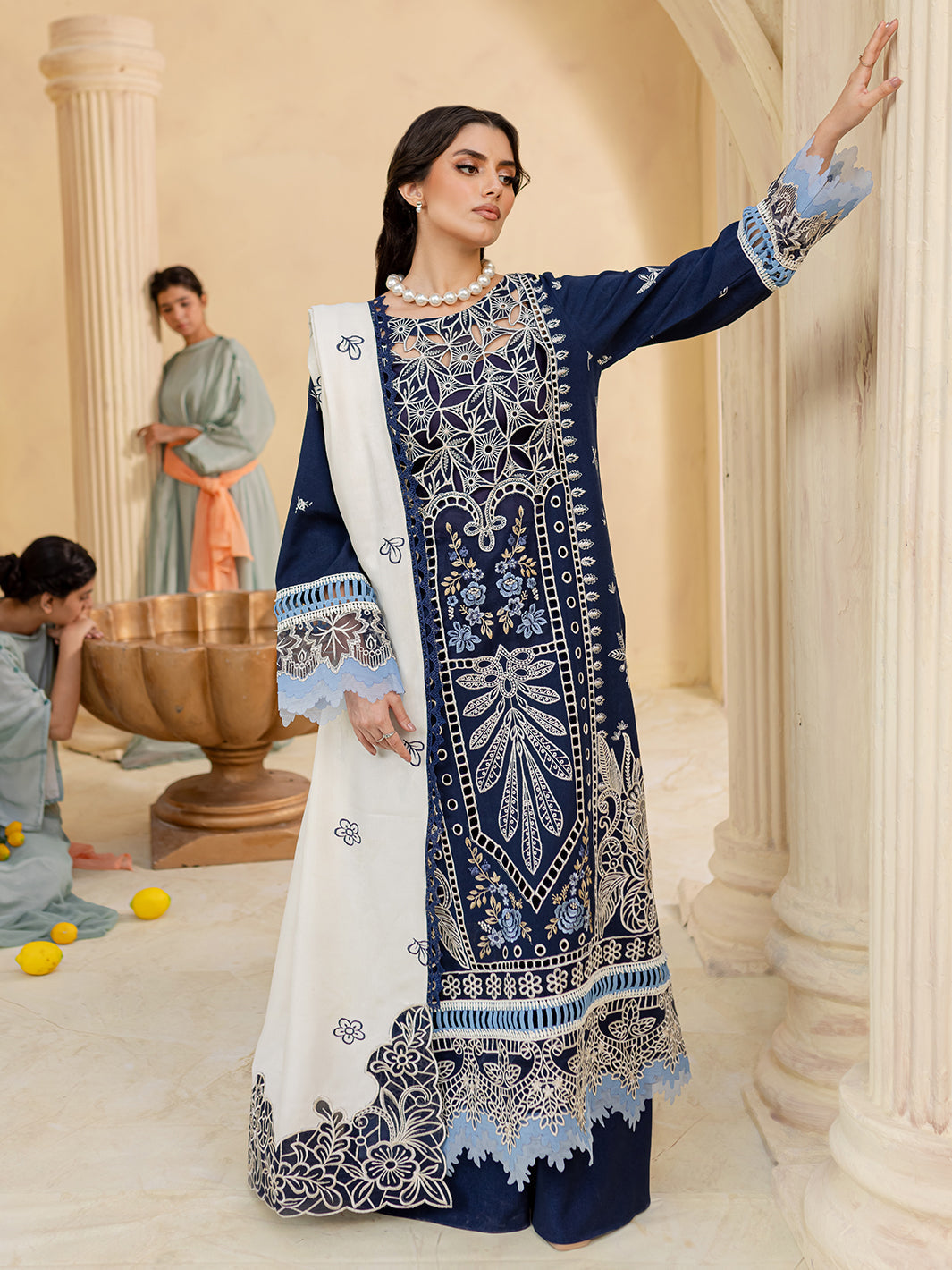 Veronica Luxury Karandi '24 MABEL| 3 PC KARANDI