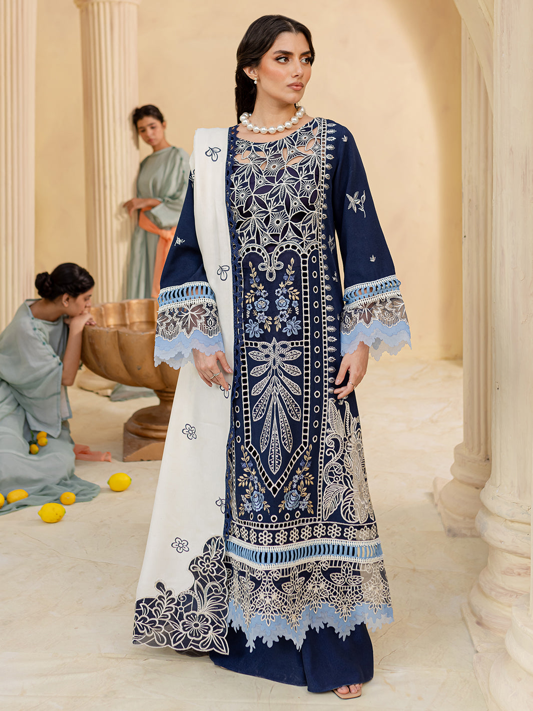 Veronica Luxury Karandi '24 MABEL| 3 PC KARANDI