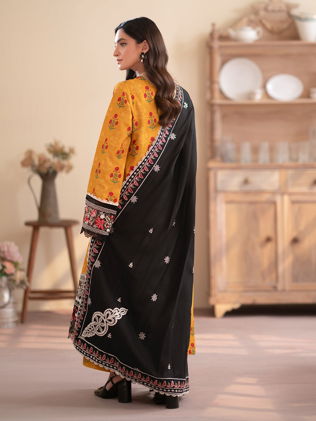 Leila By Mahnur Marigold | 3 PC Khaddar