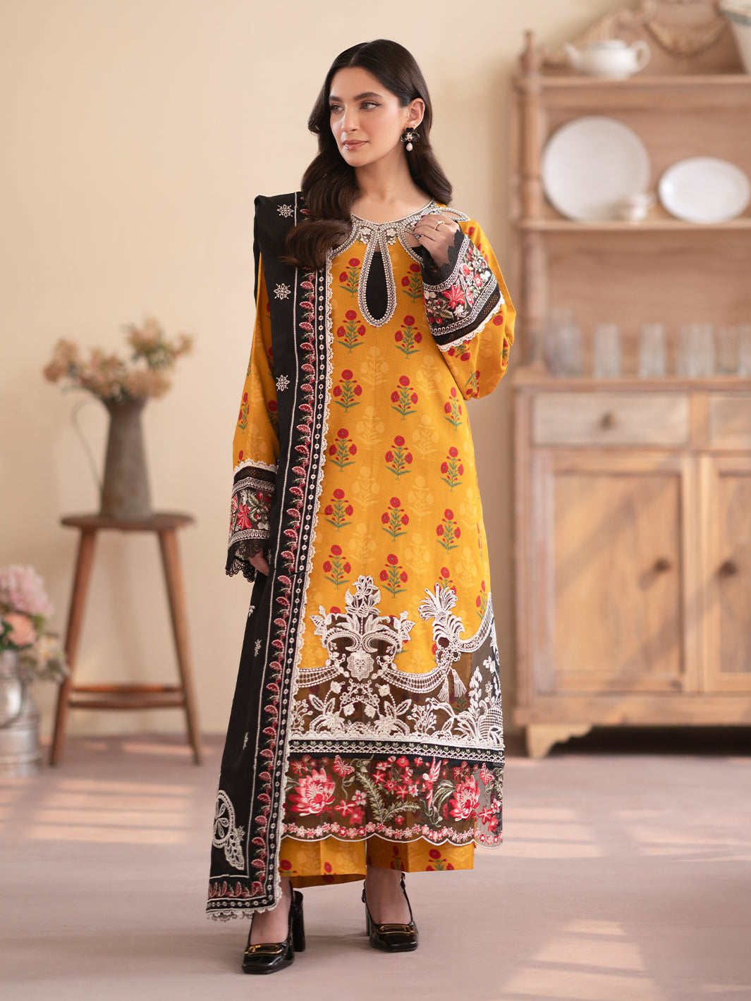 Leila By Mahnur Marigold | 3 PC Khaddar