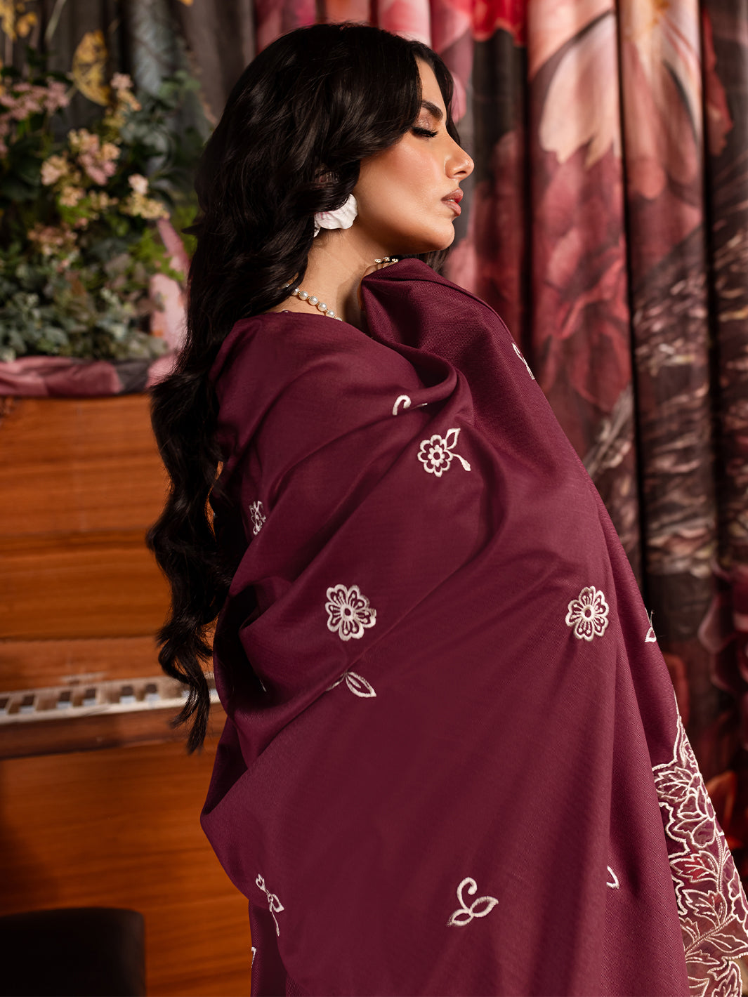 Veronica Luxury Karandi '24 ROSE| 3 PC KARANDI