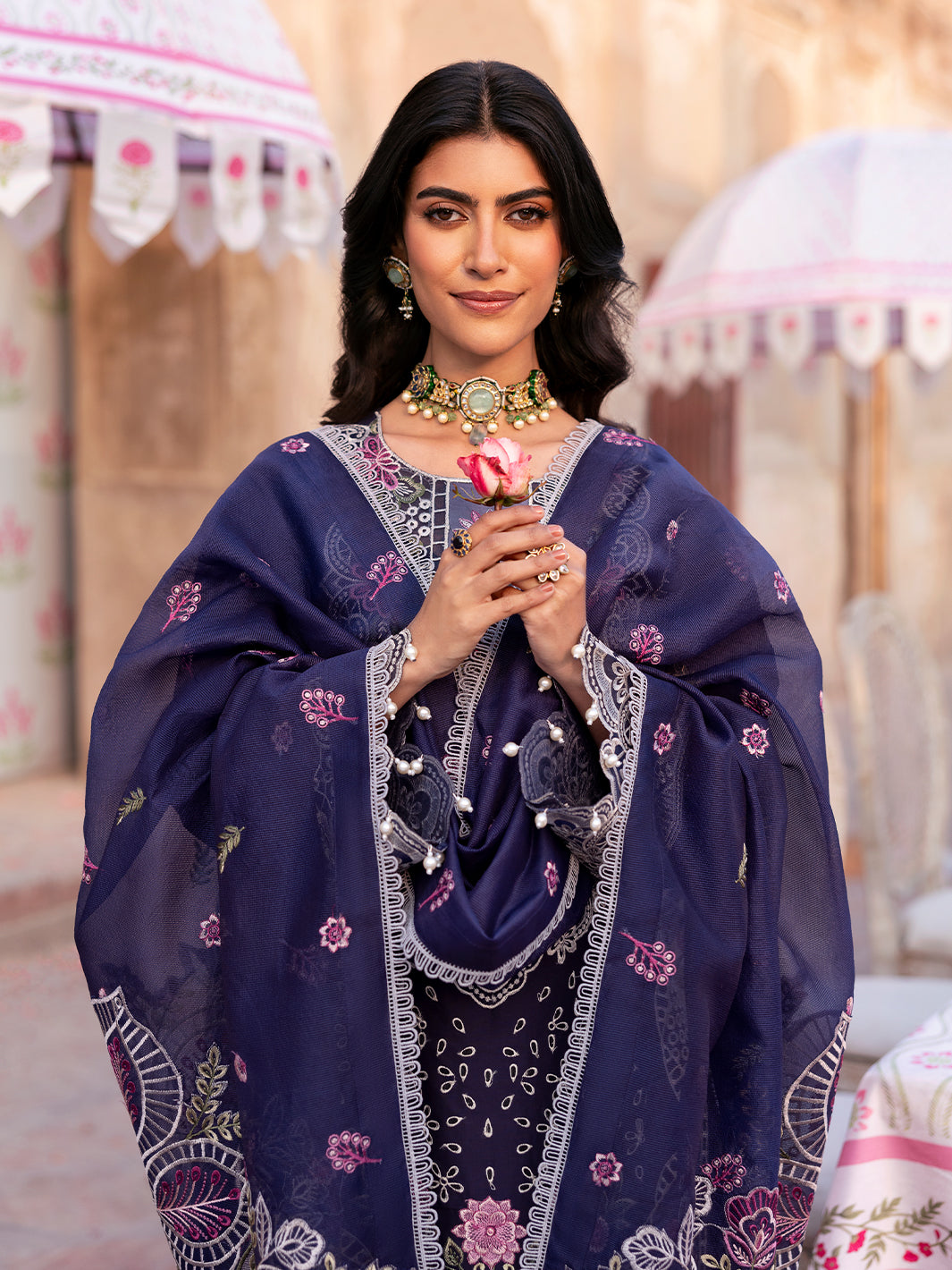 Husn e Jahan Luxury Lawn '25| Serina | 3 PC Luxury Lawn