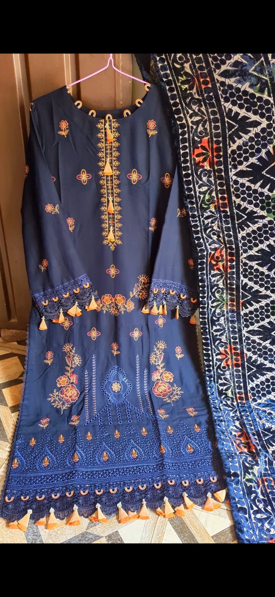 Winter Collection Dhanak Stitch 3Pc Suite with Palachi shawl