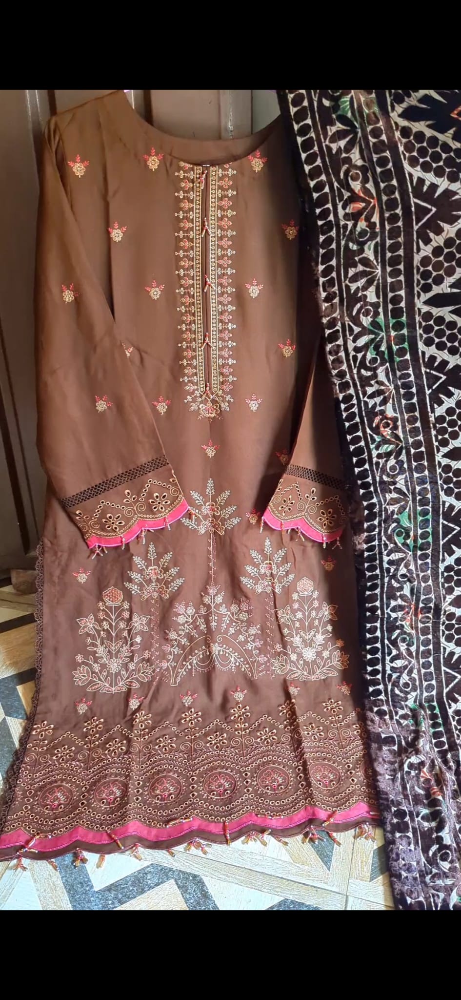 Winter Collection Dhanak Stitch 3Pc Suite with Palachi shawl