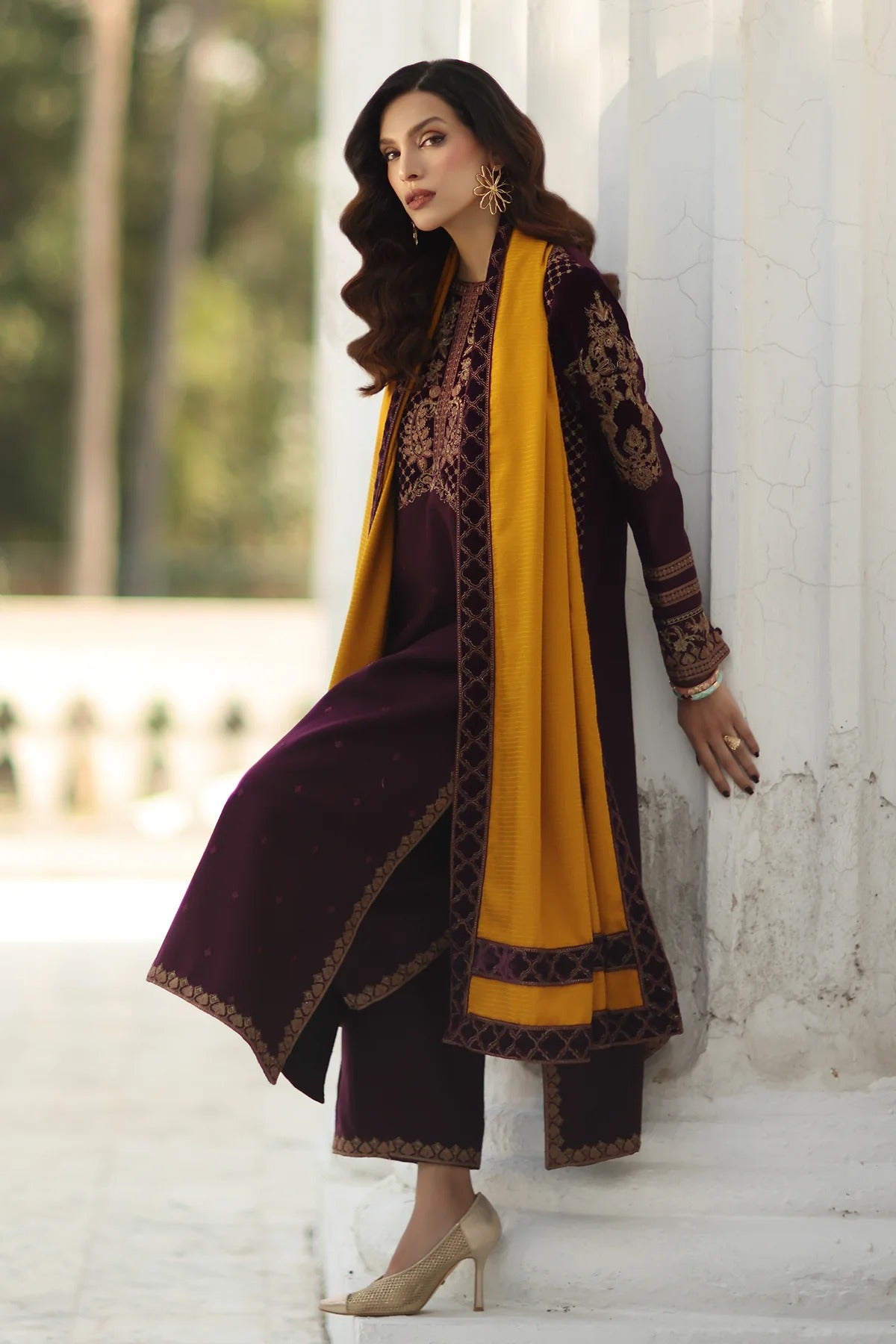 CHARIZMA SIGNATURE VOL 1 WINTER 2025-3-PC Stitched Peach Leather with Velvet CSW5-09