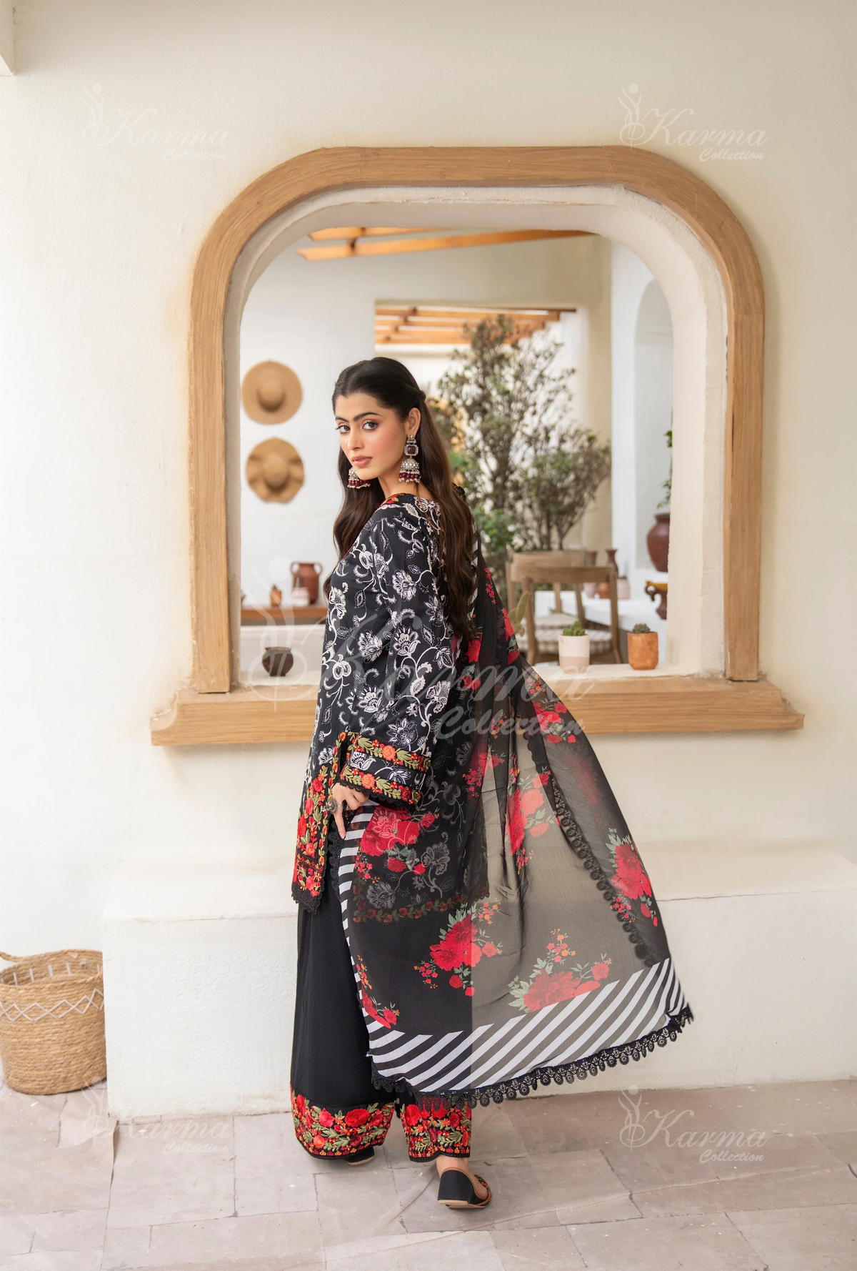 Farshi Shalwar Karma Collection CRIMSON NOIR KC-1492