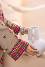 Winter Luxury 3 Piece Embroidered Mishaal Karma CollectionLIGHT OAT SKU:KC-1533