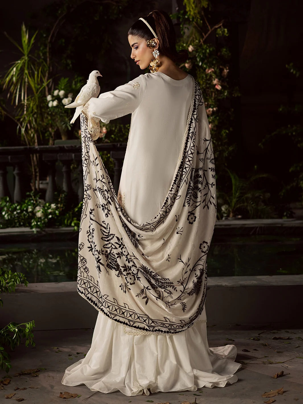 Amelia Luxury Winter '25 CK-003 | 3 PC Kotrai