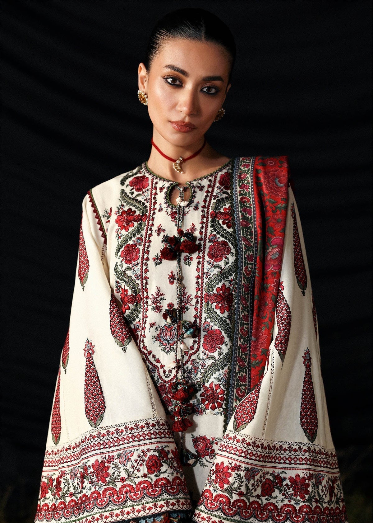 Hussain Rehar Gulban khaddar Stitched