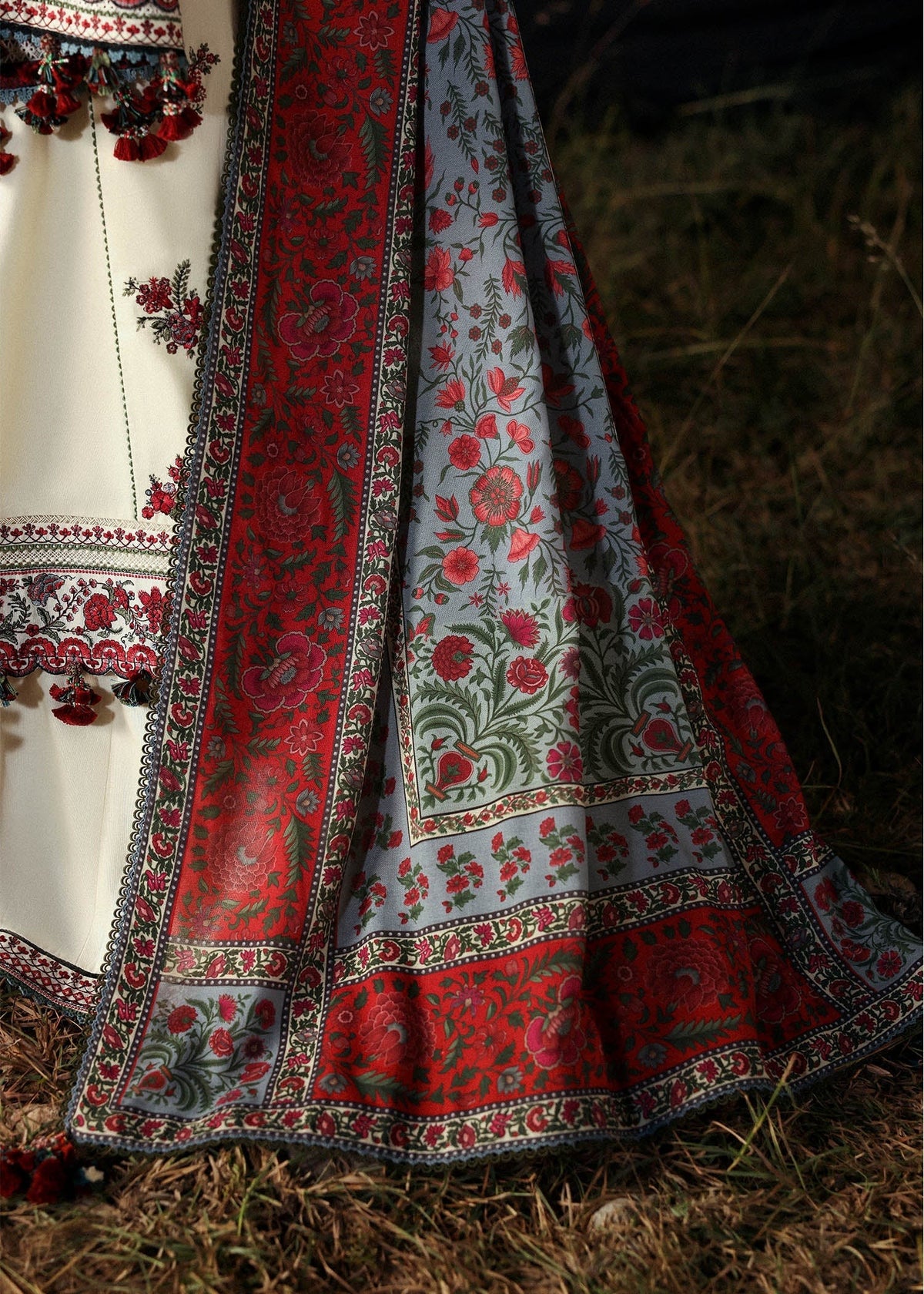 Hussain Rehar Gulban khaddar Stitched