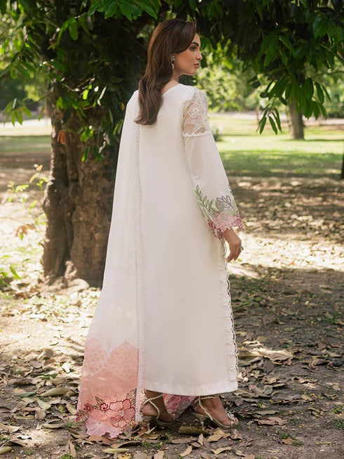 PARISHAY EID LAWN ET - 12 | 3 PC Luxury Lawn