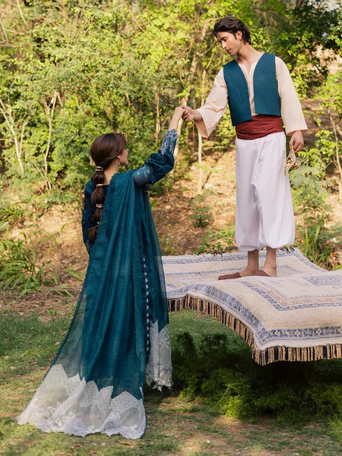 PARISHAY EID LAWN ET - 05 | 3 PC Luxury Lawn